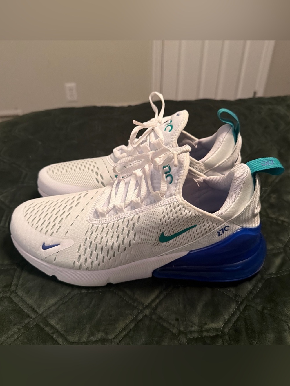 Nike Air Max 270 White Lapis Blue Neptune Green Shoe Women’s Size 9